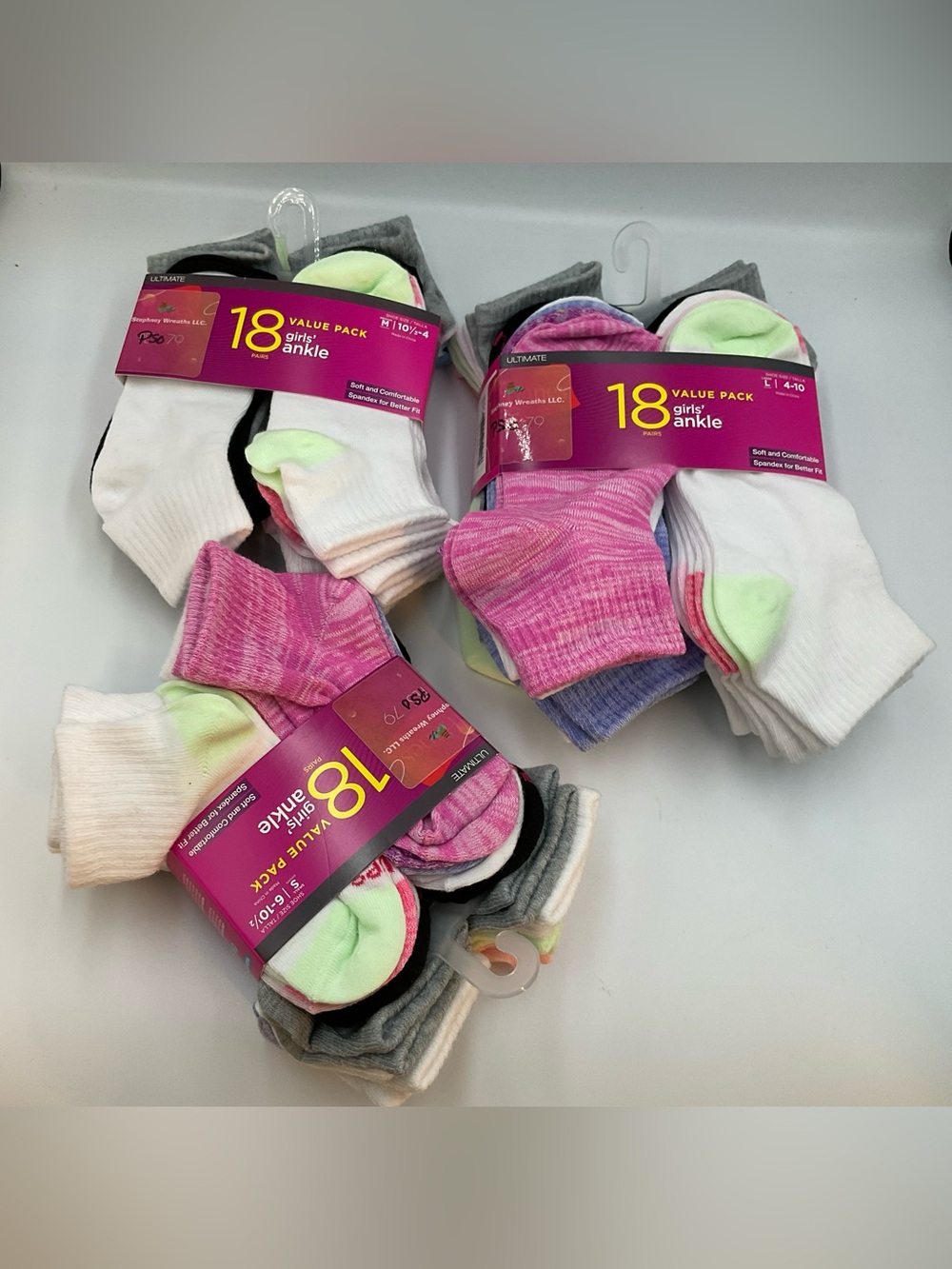 Hanes Girls 18-Pack Ankle Socks - Pink, White, Gray, Green